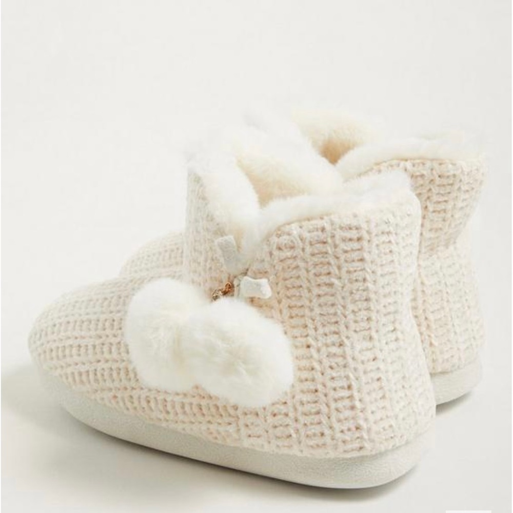 Cozy Slip-On Bootie (WW) - Picture 3 of 6